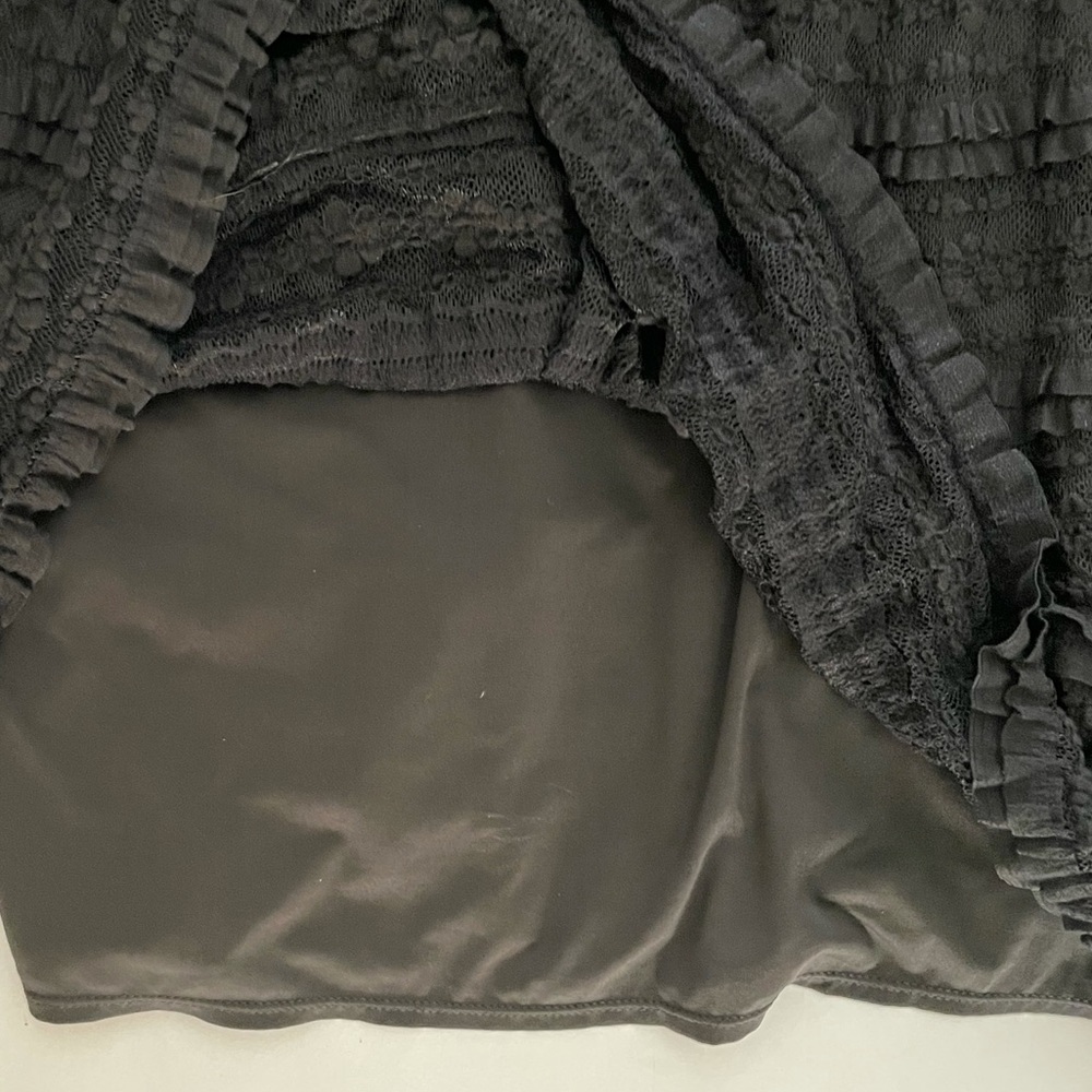 Max Studio Black Lace Cap Sleeve Cocktail Dress NWT - Picture 3 of 9